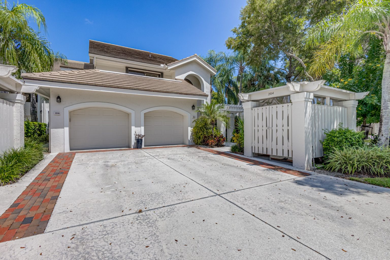 West Bay Schooner Pointe Drive 204 Jonathan's Landing Rentals